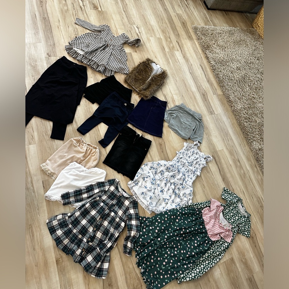 Girls Dress and Skirt Bundle 5/6